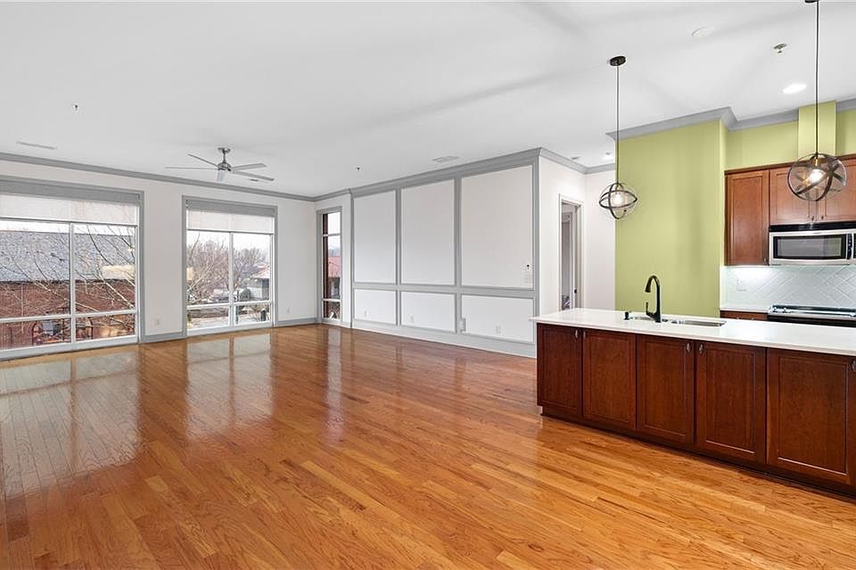 1st image of 360 Chambers St Unit 101