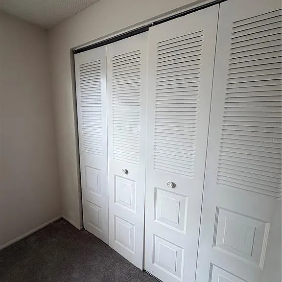 4911 Silver Oaks Vlg #F — Photo 17