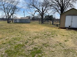 3045 Redman Rd, Greenville, MS 38701