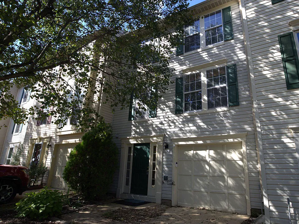 10327 Oconnell Ct