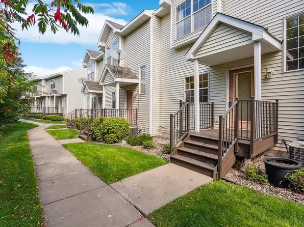 13964 Ventura Pl, Savage, MN 55378