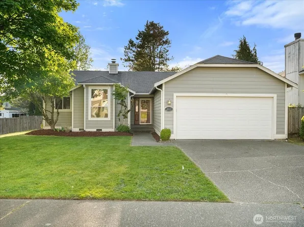 28123 230 Avenue SE, Maple Valley, WA 98038