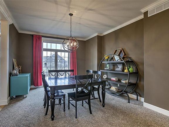 4th image of 6155 N Hickory Pl
