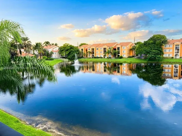 2200 E Preserve Way APT 306, Hollywood, FL 33025