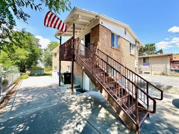 180 W Vine St, Tooele, UT 84074