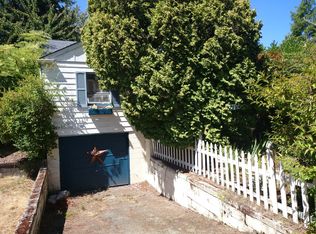 6011 37th Ave SW, Seattle, WA 98126