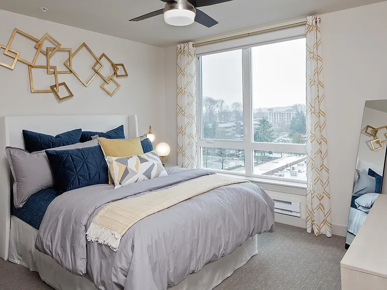 Mariblu at Southcenter 55+ Active Adult Apartments — Photo 10