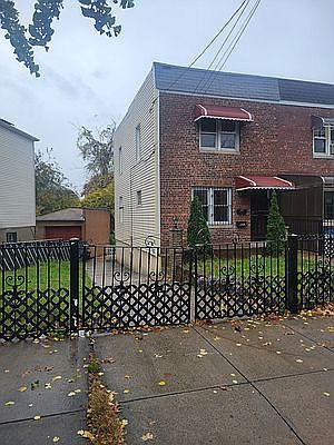 1st image of 2724 Woodhull Ave #1