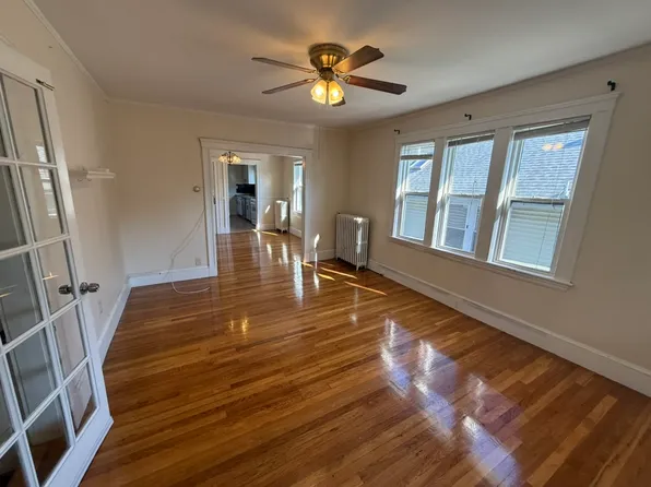 89 Edenfield Ave #2, Watertown, MA 02472