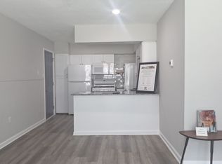 The Den Apartments, Bldg 3562, Memphis, TN 38111