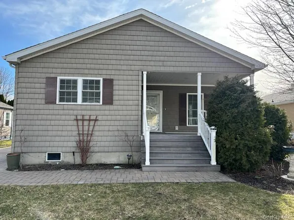 1661 OLD COUNTRY Road #539, Riverhead, NY 11901