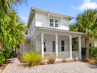215 Sands St, Panama City Beach, FL, 32413