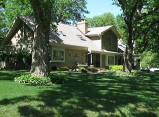 1316 Berwyn St, Spring Grove, IL 60081