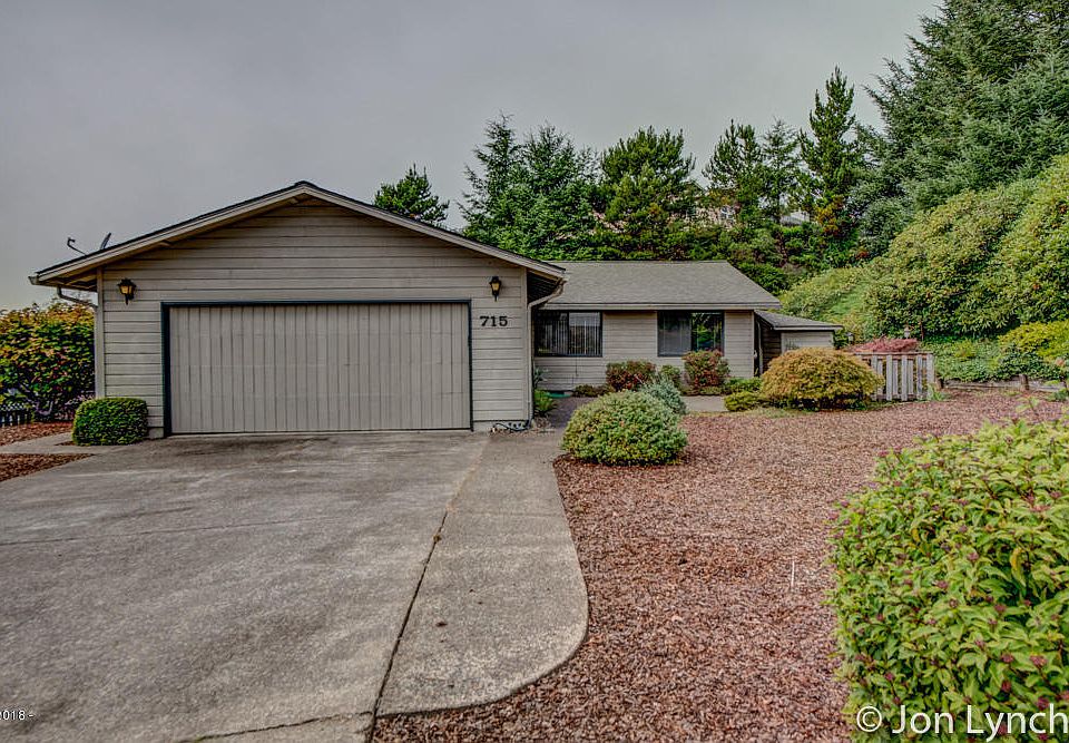 1st image of 715 NE Jeffries Pl
