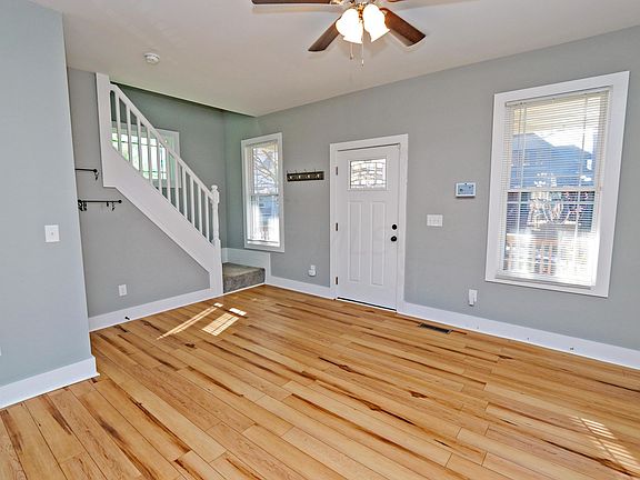 5th image of 1576 Greenway Ave
