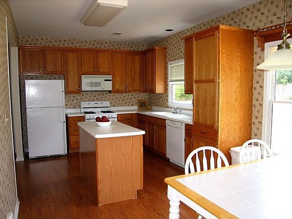 Large Island Kitchen