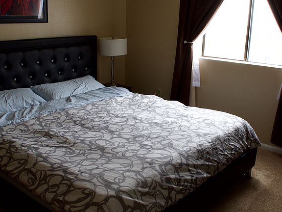 Large Master Bedroom, room for a Cal King bed
