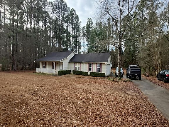 2nd image of 546 New Hope Rd