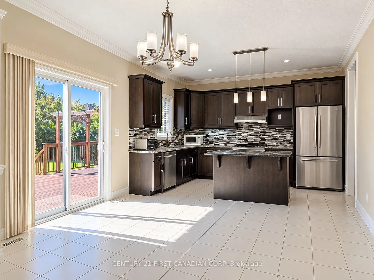 6 bed, $4,500 — Photo 3