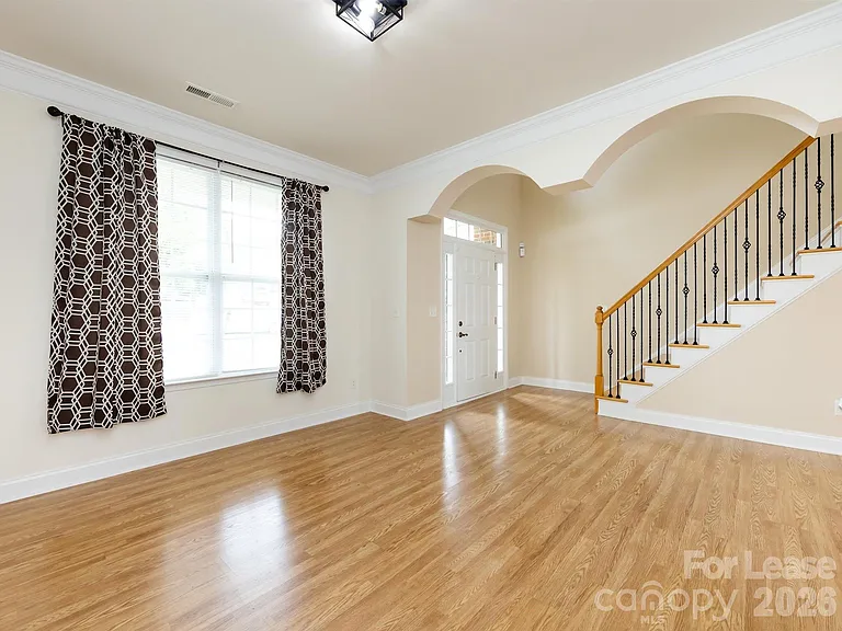 10836 Clark St — Photo 8