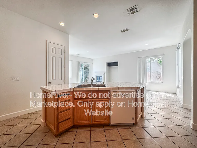 5809 Bridgecross Dr — Photo 25
