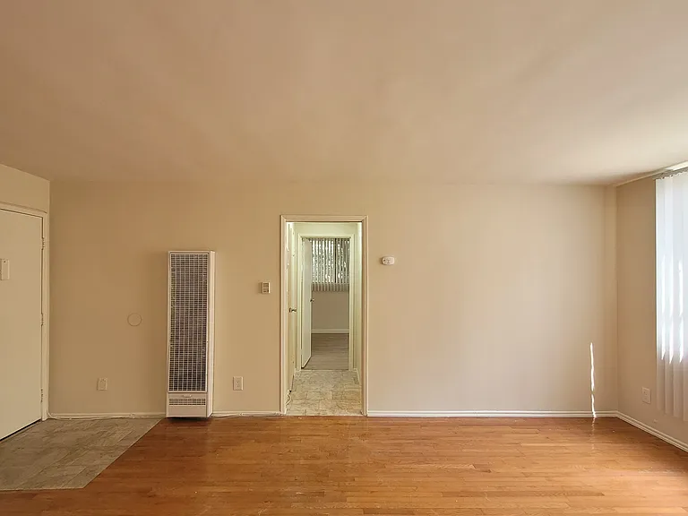 The Alexa Apartments — Photo 10