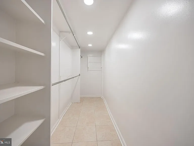3612 Ridgeway Ter — Photo 53