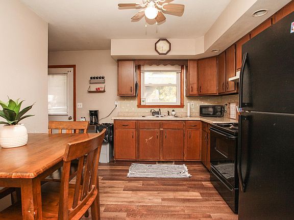 5th image of 1024 N Jefferson St #A