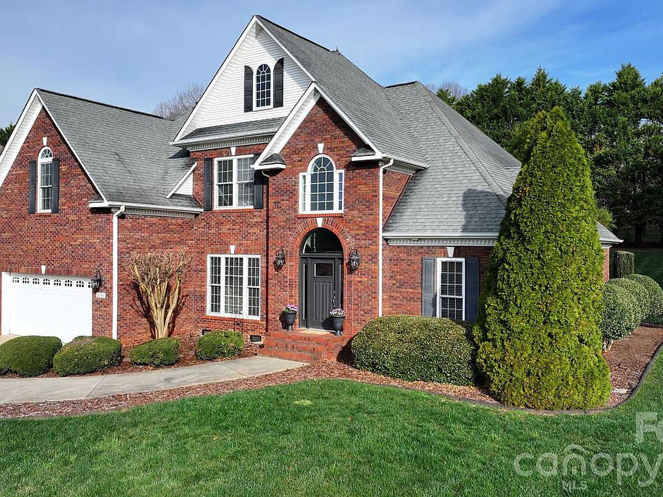 1st image of 2696 Charleston Ct
