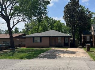 132 E 8th St #B, Edmond, OK 73034