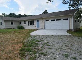 288 Shorty Collins St, East Flat Rock, NC 28726