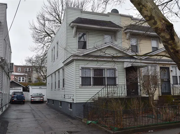 147-22 Coolidge Avenue, Briarwood, NY 11435