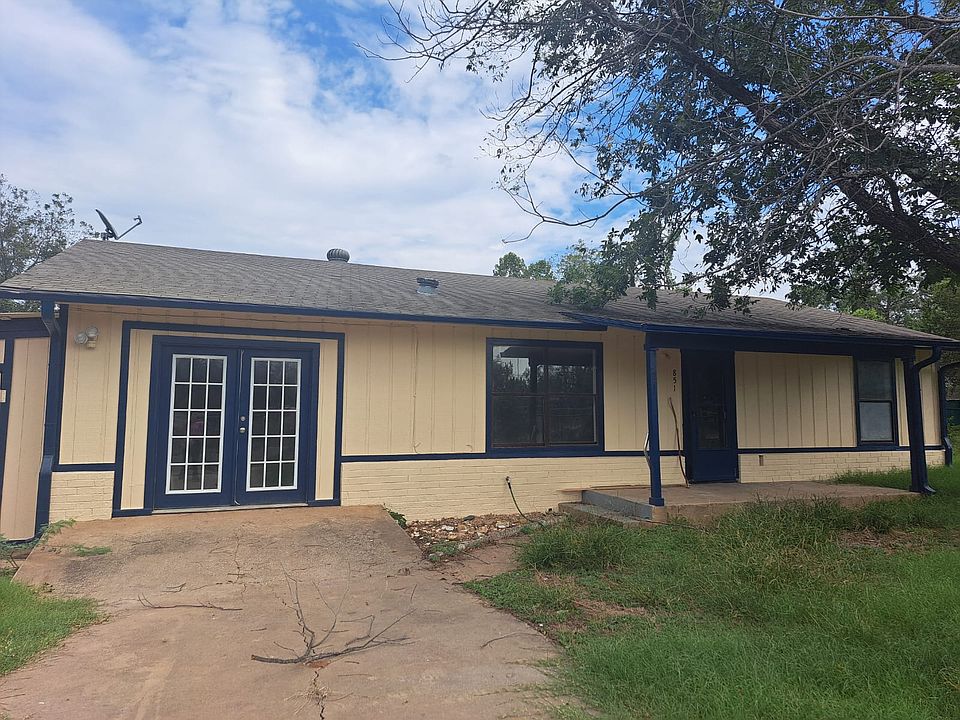 1st image of 851 Aspen Ln