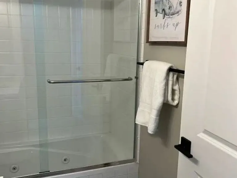 116 Millpoint Dr — Photo 12