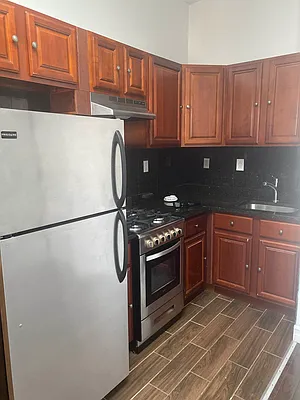 Rented by Hagstrom Management Inc | media 20