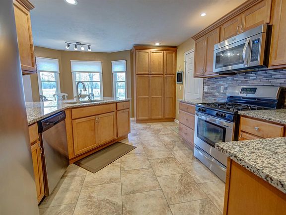 5th image of 54328 Sagewood Dr