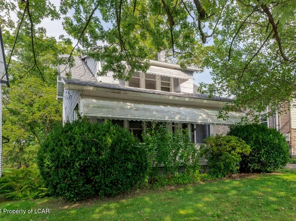 247 S Main St, Conyngham, PA 18219