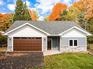 511 Anderson Rd, Duluth, MN 55811