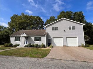 152 Elm St, Colchester, CT 06415