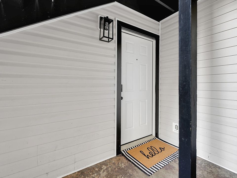 1st image of 611 N Copeland St #1