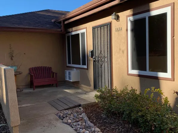 8684 Wahl St, Santee, CA 92071