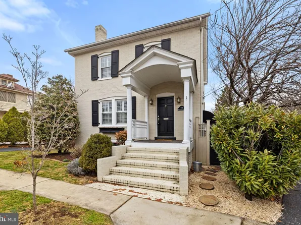 154 Montague Ave, Winchester, VA 22601