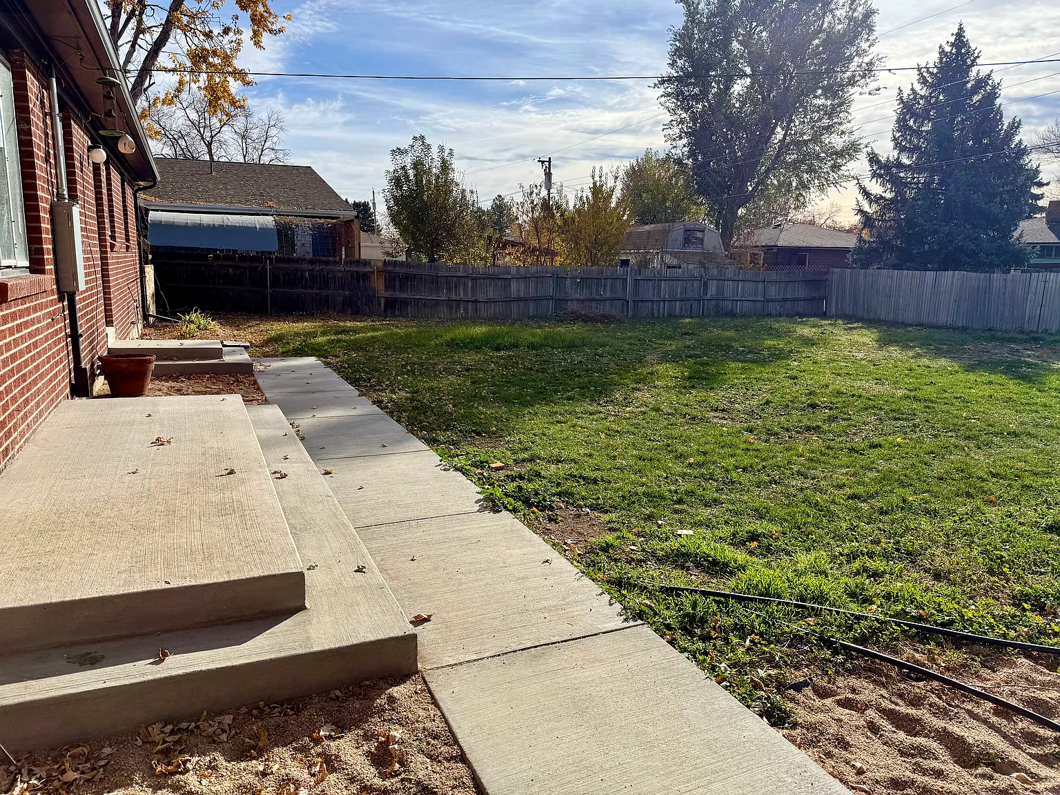 3 bed, 2236 sqft, $2,800 — Photo 2