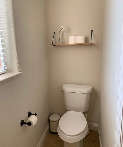 109 Sparrow Ave — Photo 6