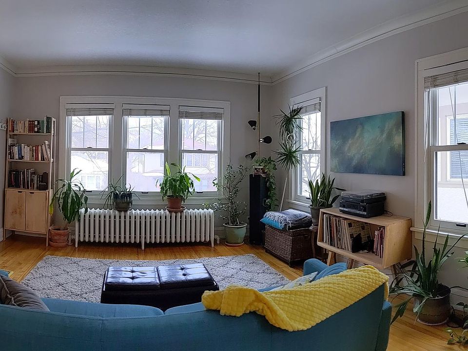 New windows and great light throughout this beautiful second story apartment.