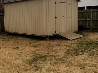 2370 Pickwick Ter, Siloam Springs, AR 72761