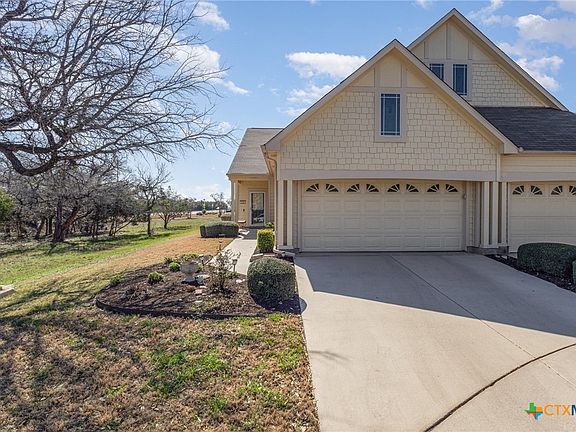 2nd image of 316 Essex Ln