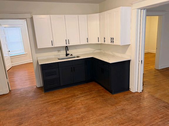 3rd image of 222-224 S 2nd St #2