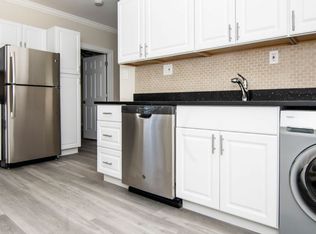 646-48 W Roscoe St #648.5-1N, Chicago, IL 60657