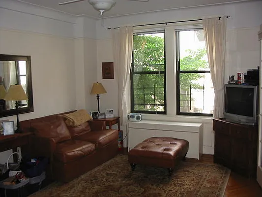 Rented by EA Kane RE Inc. | media 38